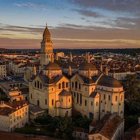 Sejour Calme & Central A Perigueux 2 Chambres Exterior photo