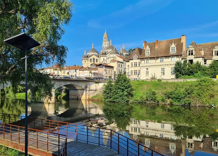 Sejour Calme & Central A Perigueux 2 Chambres
